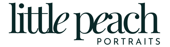 Little Peach Portraits logo in black and white
