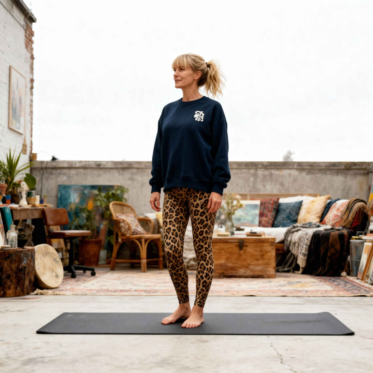 FLOW | Premium Organic Sweatshirt - burnt peach.